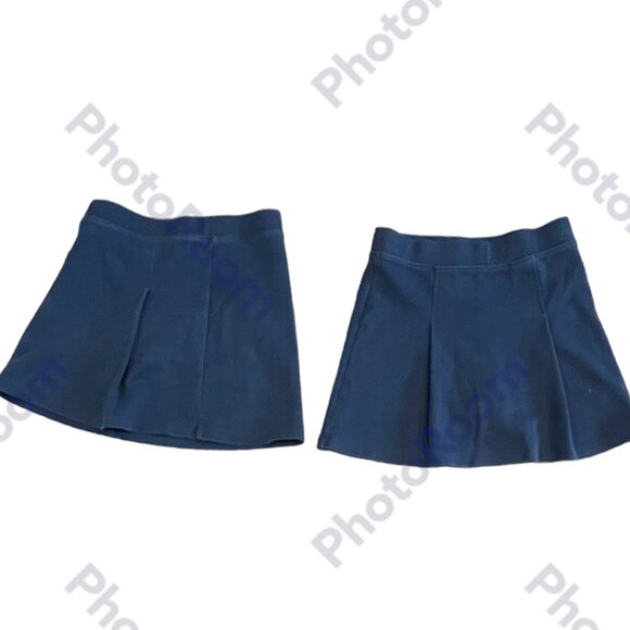 2 Kids Skirts, 8, Navy Blue, Preloved in Excellent condition - Picture 2 of 4